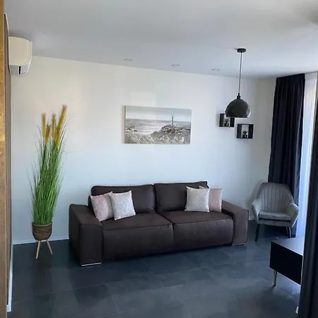Donatella Apartment *